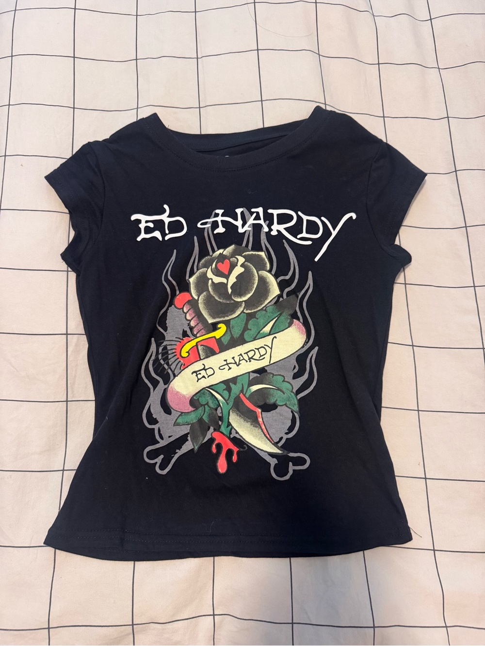 ed hardy graphic tee